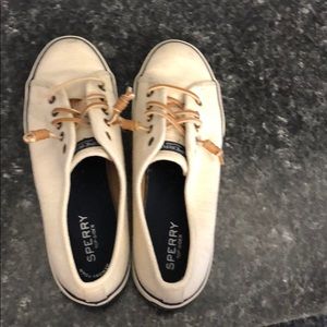 Sperrys shoes